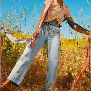 NWT Madewell Carpenter Jeans w/ Fruit Embroidered